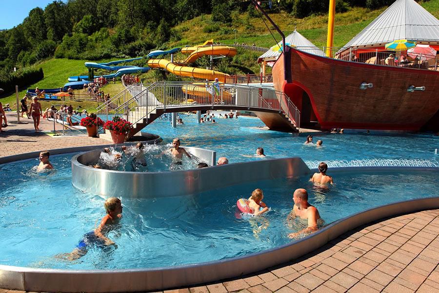 <span class="titleneu">Erlebnisbad</span> Erlebnisbad